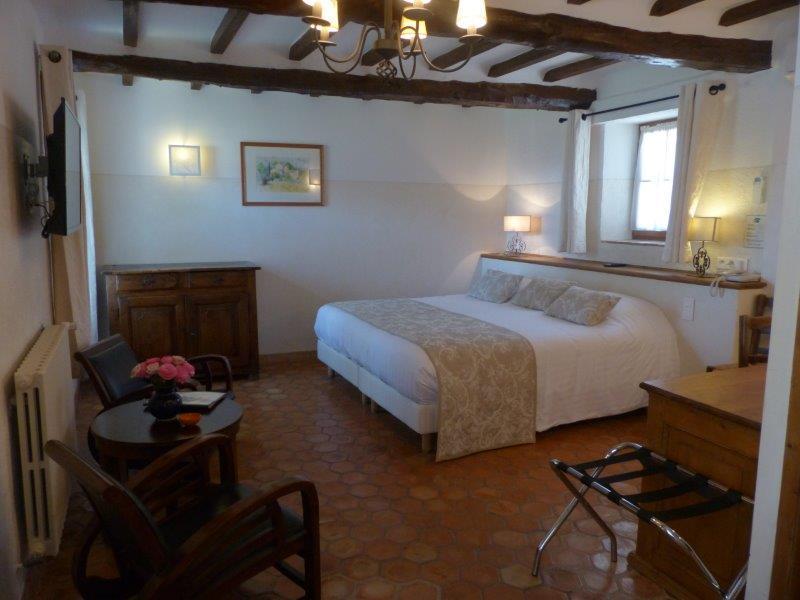 Charembeau Hotel Forcalquier Exterior photo